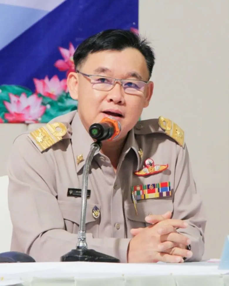 ผู้อำนวยการสำนักงานป้องกันควบคุมโรคที่ 10...