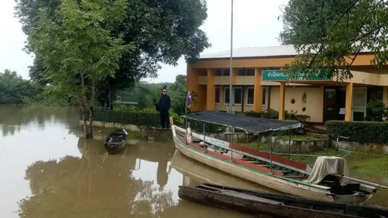 ผอ.สคร.10 อุบลฯ เตือนระวังโรคจากน้ำท่วม