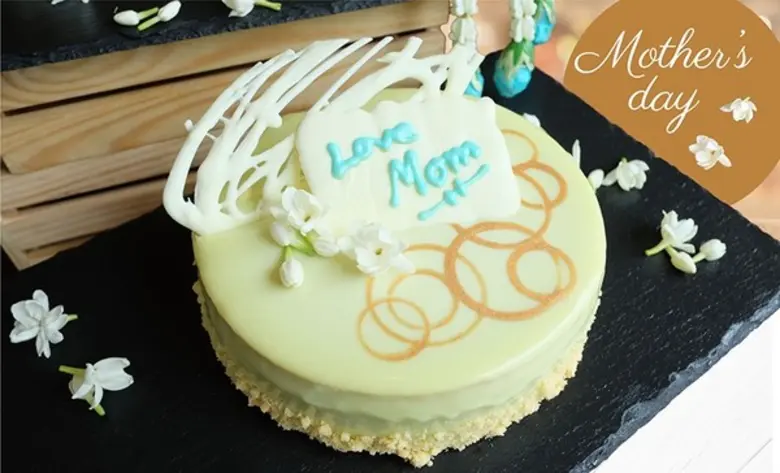 วันแม่ปีนี้บอกรักให้คุณแม่ได้ชื่นใจด้วย เ...