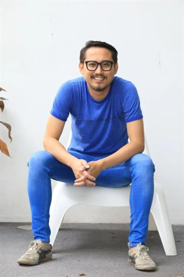 คร่ำหวอดในวงการหนังมาหลายสิบปี ก็ถึงคราวไ...