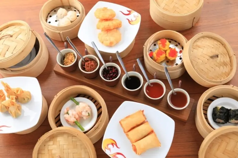 ห้องอาหารโอเอซิส โรงแรมเซ็นทาราแกรนด์มิรา...