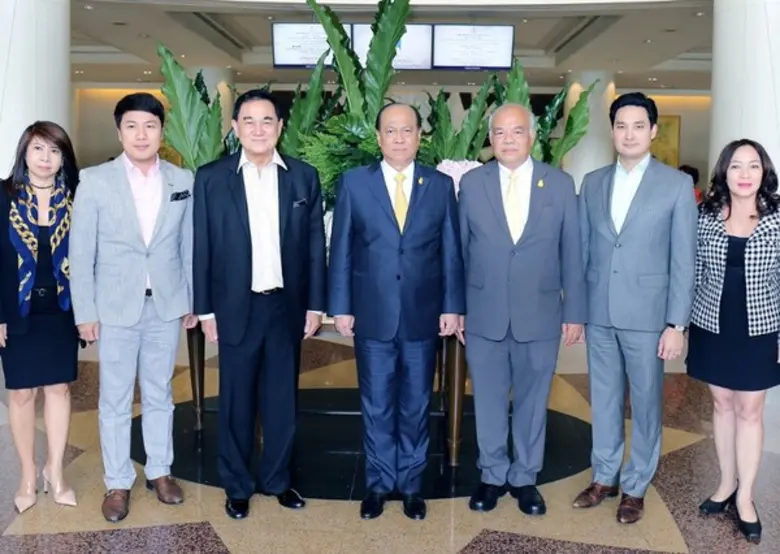 พล.อ.อนุพงษ์ เผ่าจินดา รัฐมนตรีว่าการกระท...