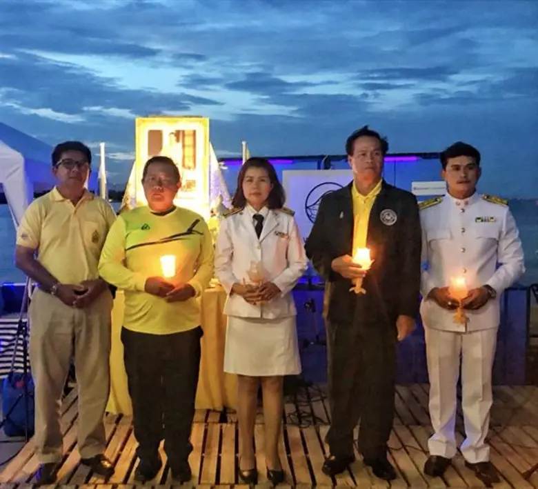 องค์การสะพานปลา (อสป.) โดยสำนักงานส่งเสริมการประมง สมาคมประมงจังหวัดประจวบคีรีขันธ์