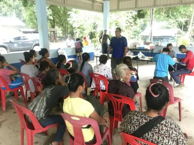 นายพันลภ เอี่ยมสวัสดิ์ เกษตรอำเภอแก่งกระจาน มอบหมาย...