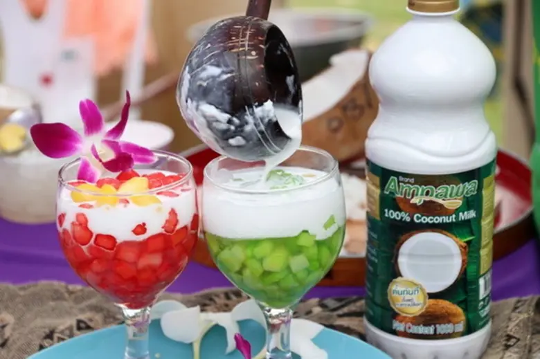 กะทิอัมพวา ร่วมสนับสนุนความอร่อย