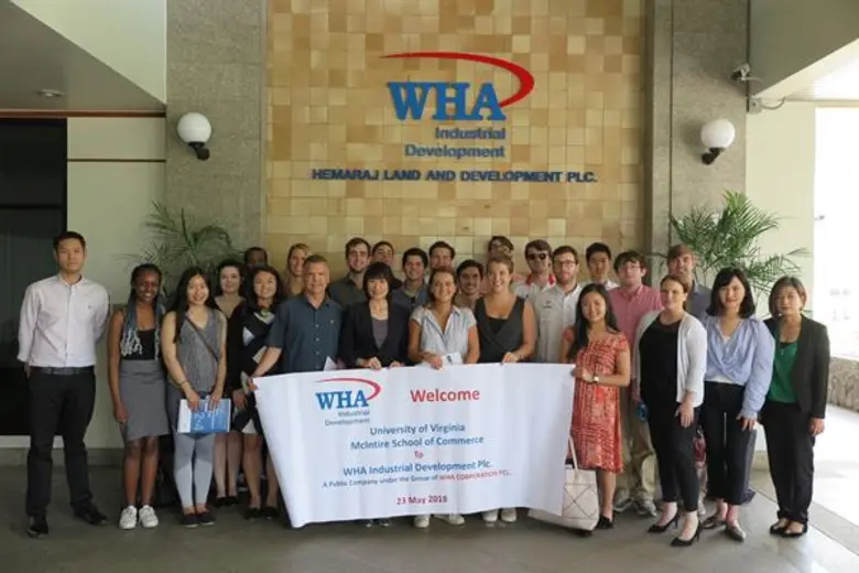 ดับบลิวเอชเอ กรุ๊ป นำทีมโดยนางสาวศิญาภัสร...