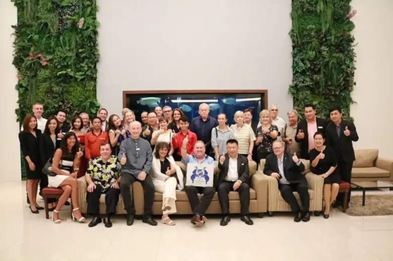 คุณวินัย จิตตรัตน์เสนีย์–ผู้จัดการทั่วไป ...