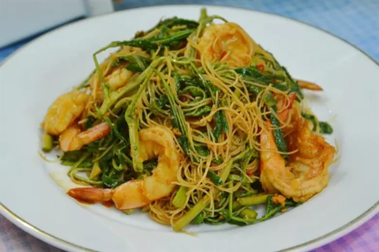 อาหารจานเส้นที่ต้องลองในเดือนสิงหาคม "เส้...