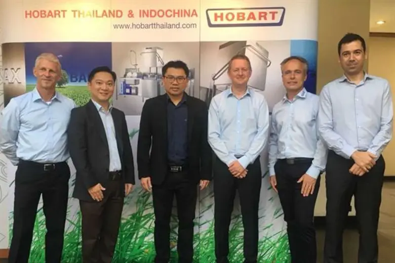 นายวิวัฒน์ วงศ์พิวัฒน์ ผู้จัดการทั่วไป โฮ...