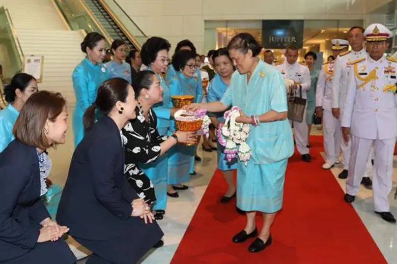 สมเด็จพระนางเจ้าสิริกิติ์ พระบรมราชินีนาถ...