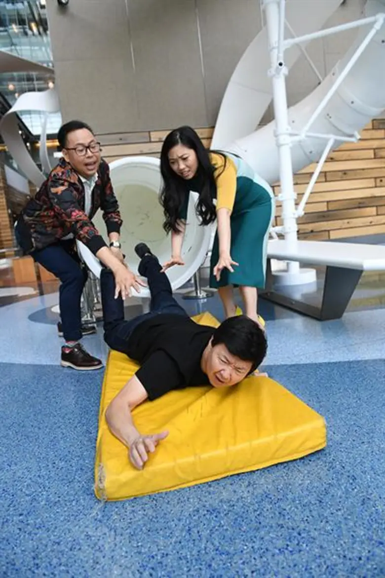 3 นักแสดงจาก "Crazy Rich Asians - เหลี่ยมโบตั๋น" เดินทางร่าวมงานเปิดตัวภาพยนตร์ ที่ โทรอนโต ประเทศแคนาดา