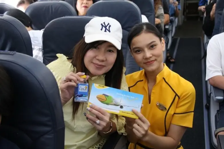 ข่าวซุบซิบ: นกแอร์ ครบรอบ 14 ปี จัดกิจกรรมเซอร์ไพรส์ลูกค้า