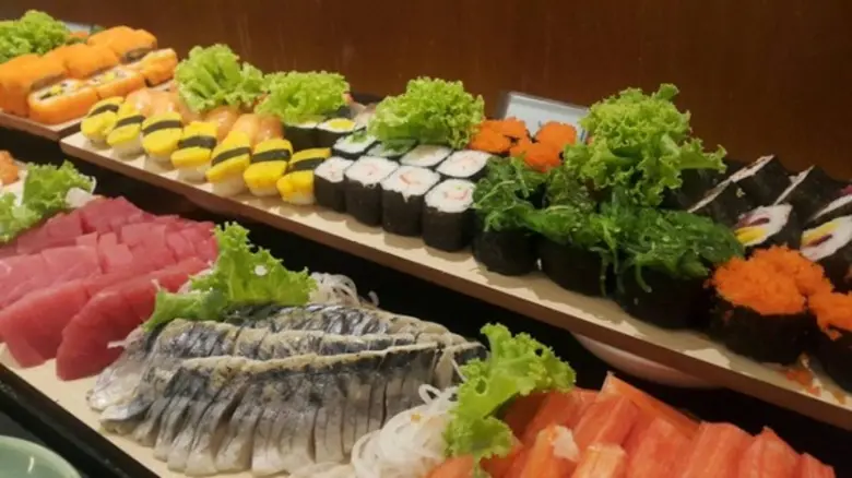 โรงแรม บูเลอวาร์ด กรุงเทพ มอบส่วนลด 50% บุฟเฟ่ต์อาหารกลางวันนานาชาติสำหรับวันแม่