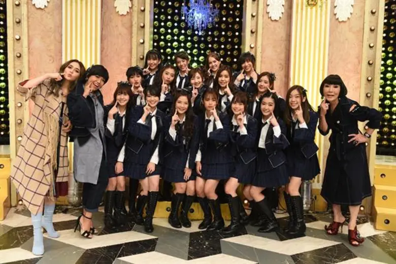 ทีวีไกด์: รายการ “3 แซบ”  เปิดเรื่องแซบ!! ของสาวๆ “BNK48”  และว่าที่คุณแม่ “เมญ่า - นิวเคลียร์” ใน '3 แซบ’