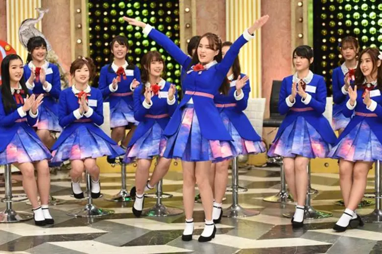 ทีวีไกด์: รายการ “3 แซบ”  เปิดเรื่องแซบ!! ของสาวๆ “BNK48”  และว่าที่คุณแม่ “เมญ่า - นิวเคลียร์” ใน '3 แซบ’