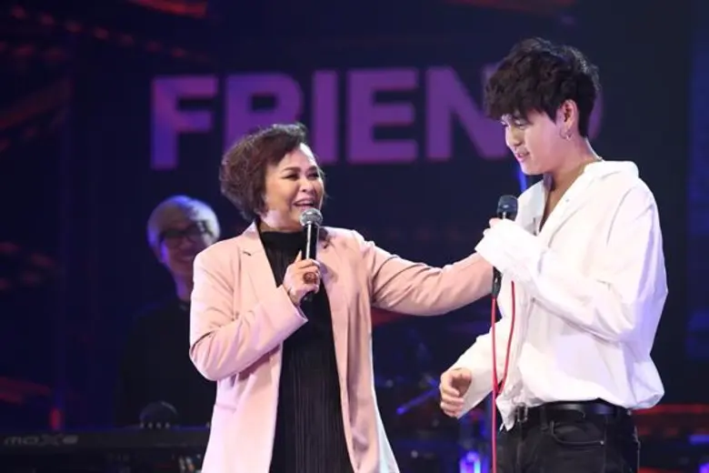 ไม่ต้องพูดเยอะ ก็เรียกเสียงกรี๊ดได้สนั่นจ...