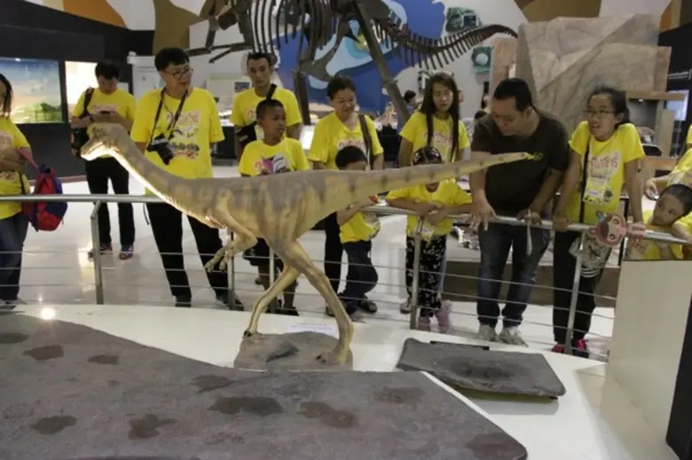 เมเจอร์ ร่วมกับ การท่องเที่ยวแห่งประเทศไทย พาผู้โชคดีจากงาน Major-Mama present Jurassic Expo 2018: SAVE DINOSAURS ร่วมทริป Jurassic ถิ่นดีโน่ ไดโนเสาร์สะออน ขอนแก่น-กาฬสินธุ์