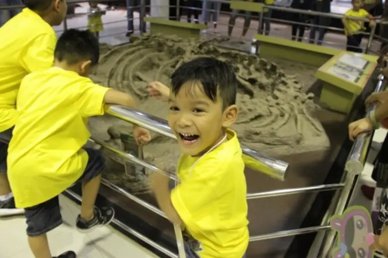 เมเจอร์ ร่วมกับ การท่องเที่ยวแห่งประเทศไทย พาผู้โชคดีจากงาน Major-Mama present Jurassic Expo 2018: SAVE DINOSAURS ร่วมทริป Jurassic ถิ่นดีโน่ ไดโนเสาร์สะออน ขอนแก่น-กาฬสินธุ์