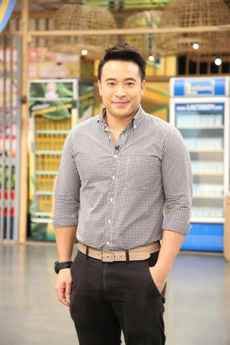 ทีวีไกด์: รายการ “ตลาดสดพระราม ๔” ฉลุย!! “มิค-บรมวุฒิ” ตีแตกบทพ่อครัวมือใหม่