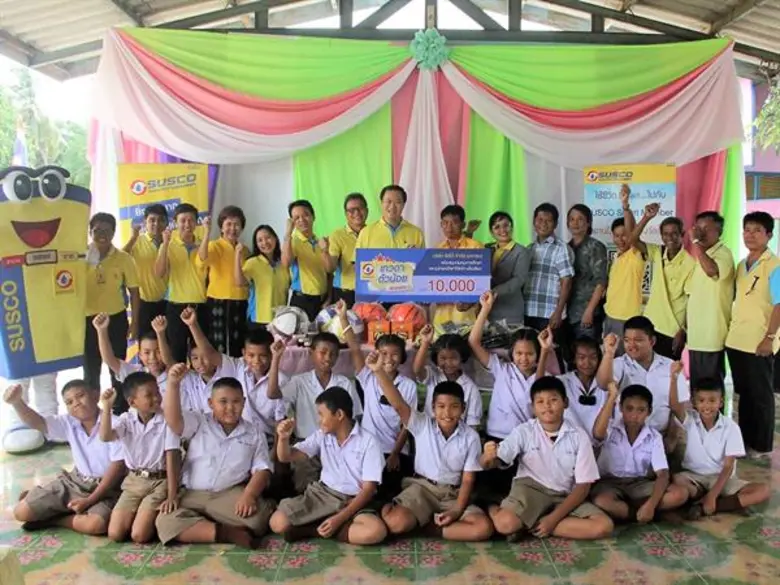 เมื่อเร็วๆ นี้ นายชัยฤทธิ์ สิมะโรจน์ (กลางขวา) กรรม...