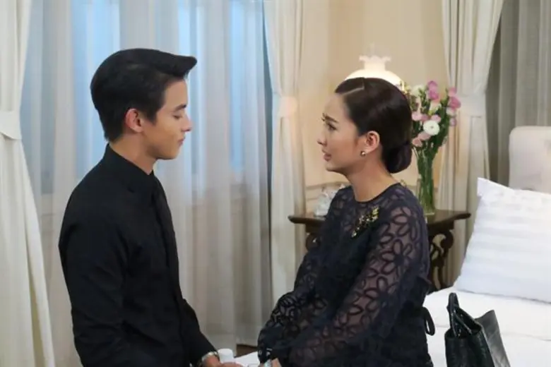 ทีวีไกด์: เรื่องย่อละคร "เกมเสน่หา" ตอนที่ 13 จันทร์ที่ 6 สิงหาคม เวลา 20.20 น.ช่อง 3