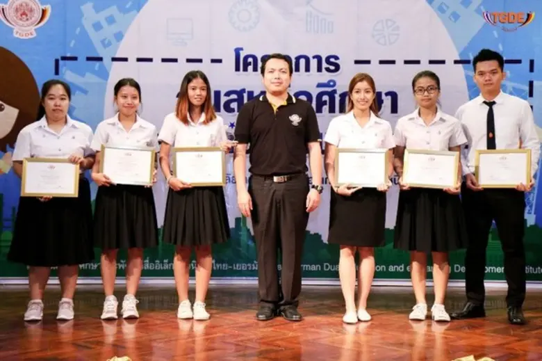 ผลงานวิจัย เรื่อง การปรับปรุงขั้นตอนการออ...