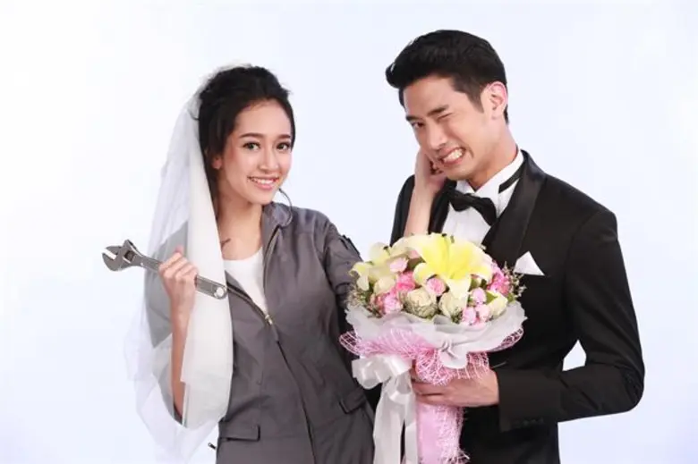 เรื่องย่อ: เจ้าสาวช่างยนต์