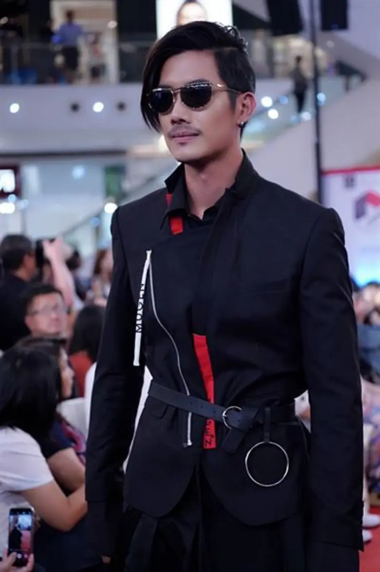 ประสบความสำเร็จอย่างท่วมท้น สำหรับแฟชั่นล...