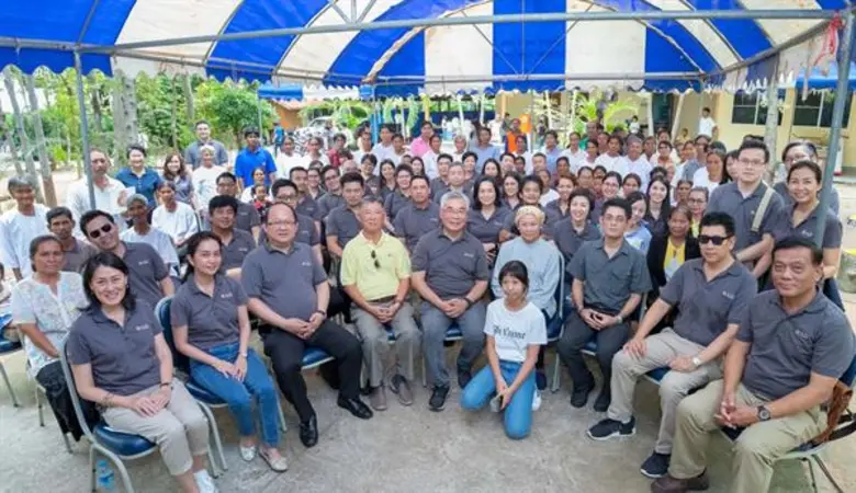 ศ.พิเศษ ดร.กิตติพงษ์ กิตยารักษ์ (กลาง) ผู...