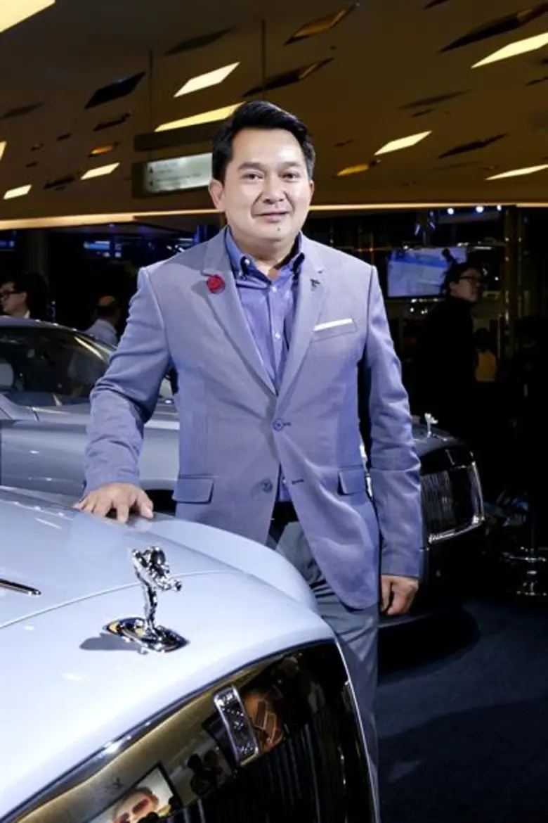 เมื่อต้นปี 2561 โรลส์-รอยซ์ได้สร้างรถรุ่น...