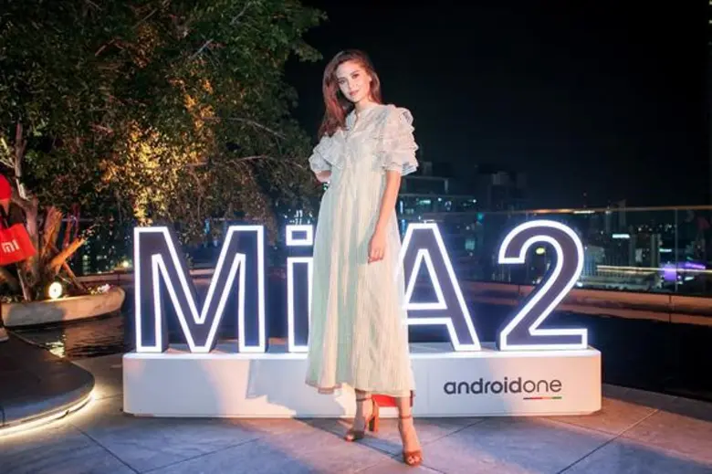 Xiaomi ผนึก AIS ฉลองครบรอบ 8 ปีสุดยิ่งใหญ่ พร้อมชมแฟชั่นโชว์สุดพิเศษจาก มารีญา