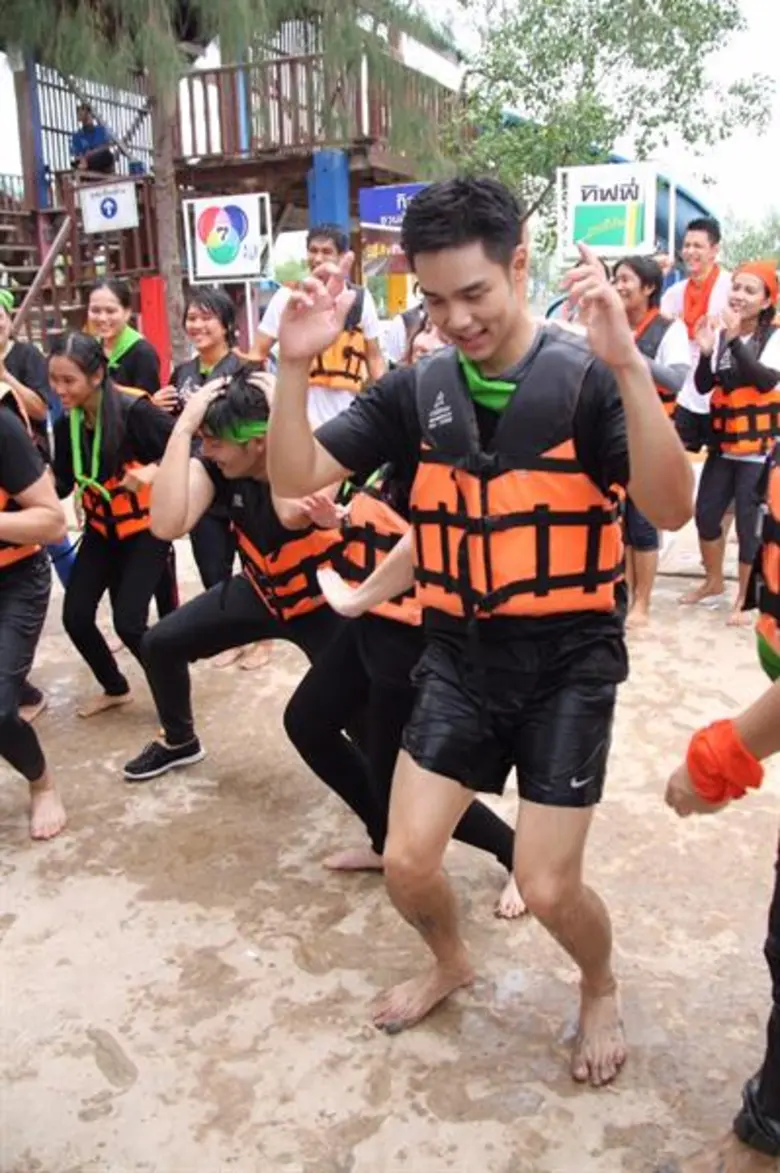 ส่องหนุ่ม “บูม” ผาดโผน อ่อนโยน โดนใจแฟนๆ