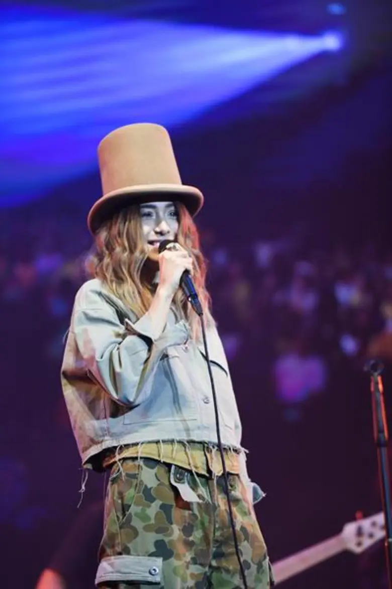 มันสุดติ่ง! “ปาล์มมี่” แดนซ์ลืมโลกสุดฟินเจอเซอร์ไพรส์หนักกลางเวที “GSB WOW CONCERT”