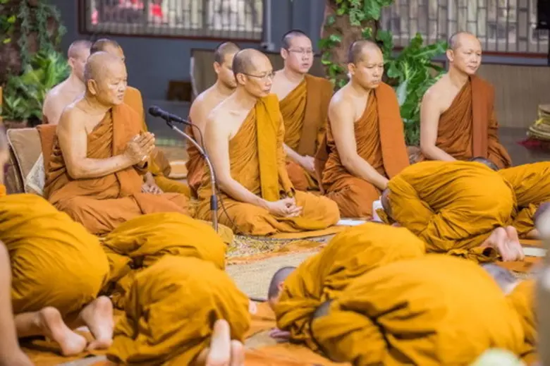 โครงการสามเณร ปลูกปัญญาธรรม นานาชาติ หยั่...