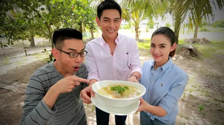 ทีวีไกด์: รายการ “ครัวลั่นทุ่ง” “เอี้ยง” อึ้ง ! “นนนี่” เป็น “แม่ศรีเรือน” โชว์เสน่ห์ปลายจวักกับเมนู “ลาบเป็ด” มัดใจ