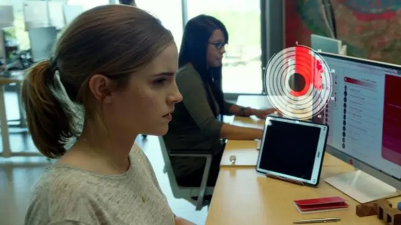 “ช่อง MONO29” ส่งหนังสะท้อนมุมลบโลกอินเตอร์เน็ต  “เอ็มม่า วัตสัน” ปะทะ “ทอม แฮงค์” ใน “เดอะเซอร์เคิลฯ”