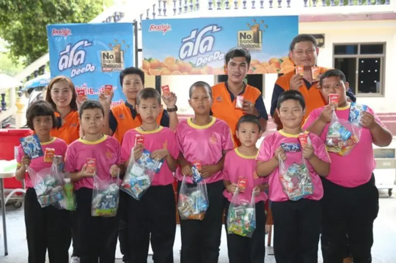 น้ำผลไม้ “ดีโด้” ร่วมสนับสนุนโครงการ เด็กไทยฉลาดคิด “เยาวชนวัยใส ห่างไกลยาเสพติด” ผ่านกิจกรรมและการแสดงของเหล่าตัวการ์ตูนที่ให้ความบันเทิงสอดแทรกความรู้