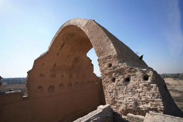 ทีวีไกด์: รายการ "เถื่อน Travel Season2"  “สิงห์ วรรณสิงห์” ตะลุยเมืองกันกระสุน “กรุงแบกแดด” ใน “เถื่อน Travel Season2”