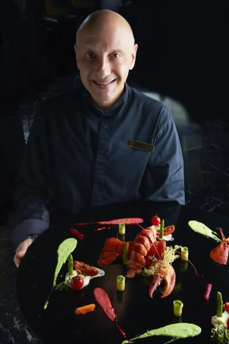 ยกขบวนบอสตันล็อบสเตอร์ สด จากท้องทะเล ปรุงรสอร่อยหลากหลายสไตล์  7 – 20 สิงหาคม 2561 ณ 5 ห้องอาหารยอดนิยม  โรงแรมเซ็นทาราแกรนด์ เซ็นทรัลพลาซา ลาดพร้าว กรุงเทพฯ