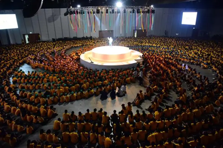 นึกว่าแร๊ปเปอร์ดังมาเอง ที่ไหนได้เป็นอธิการบดีหนุ่มชื่อดังคนนี้!