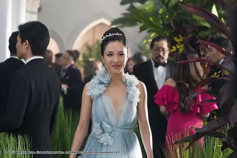 Movie Guide: ชม 2 คลิปซับไทยจาก "Crazy Rich Asians" ก่อนที่คุณจะไปร่วมงานแต่งที่สุดแห่งปี