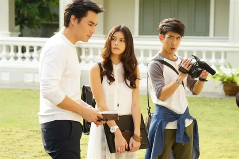 เป็นละครที่ชวนติดตามที่สุดในขณะนี้ เพราะท...