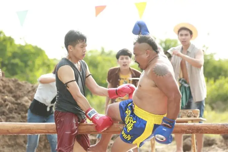 “เต๋า” โชว์ลีลาต่อยมวยทะเลสุดมันส์ ใน “มนต์ฮักทรานซิสเตอร์”