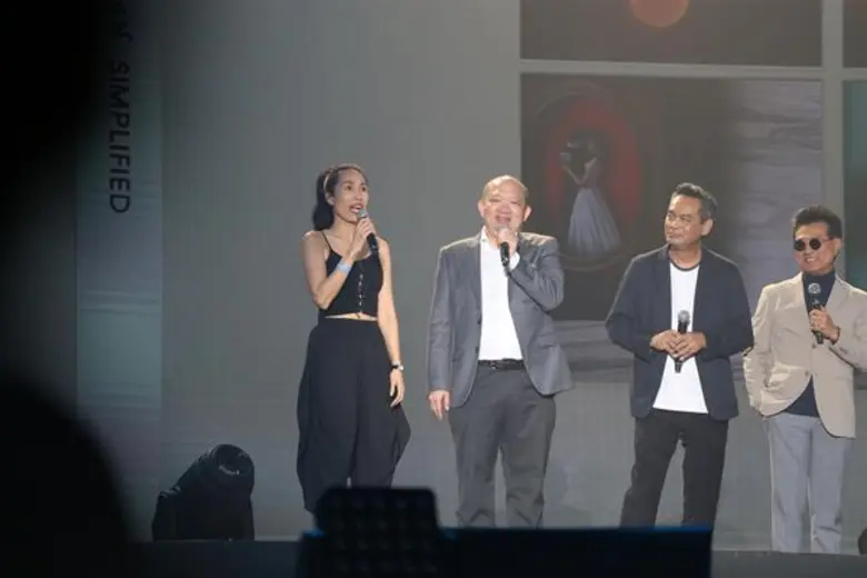 แฟนเพลงยกนิ้ว คอนเสิร์ตบอยโกฯ ภาค 2 สุดคุ้มมีครบทุกรส จัดหนักศิลปินร่วมโชว์แน่นเวที พี่ตูนก็มา! ประทับใจทุกช่วง