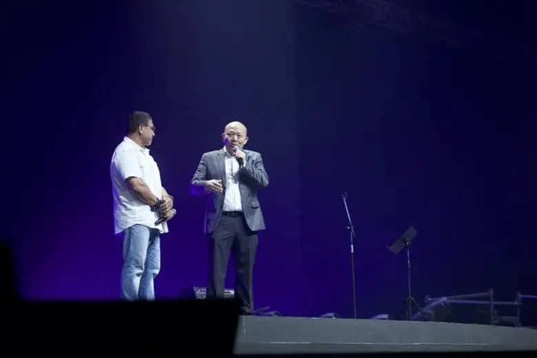 แฟนเพลงยกนิ้ว คอนเสิร์ตบอยโกฯ ภาค 2 สุดคุ้มมีครบทุกรส จัดหนักศิลปินร่วมโชว์แน่นเวที พี่ตูนก็มา! ประทับใจทุกช่วง