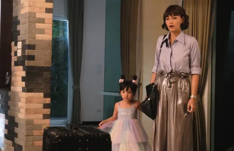 หย่าขาดกับสามี อย่าง ป้อง-ณวัฒน์ ไปพักใหญ...