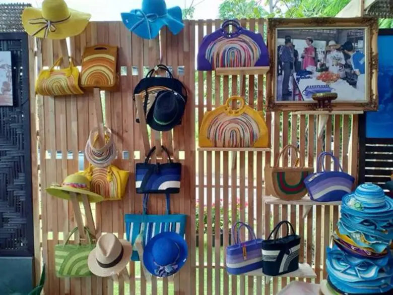 กรมส่งเสริมสหกรณ์ร่วมจัดกิจกรรมในงาน สีสรรพรรณไม้ เทิดไท้บรมราชินีนาถ ครั้งที่ 12 ภายใต้แนวคิด "ร้อยดวงใจ สืบสานพระราชปณิธานแม่ของแผ่นดิน " ระหว่างวันที่ 7-14 สิงหาคม 2561 ณ สวนสมเด็จพระนางเจ้าสิริกิติ์ฯ เขตจตุจักร กรุงเทพฯ