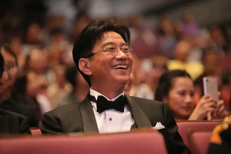 เมื่อเอ่ยถึงพิธีกรมืออาชีพที่ได้รับการยอม...