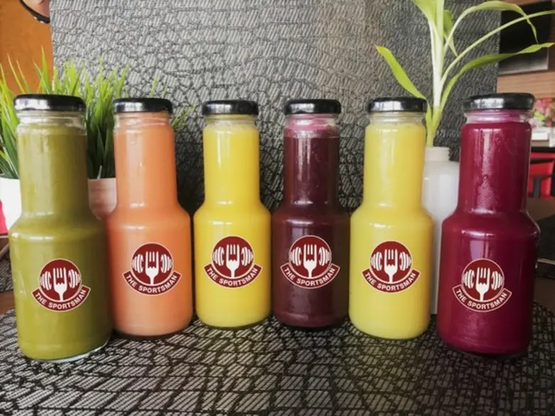 ทรูอารีน่าหัวหิน เอาใจคนรักสุขภาพ แนะนำเมนูเครื่องดื่มสกัดเย็น ธรรมชาติล้วนๆไม่มีน้ำตาล และสมูทตี้เพื่อสุขภาพ