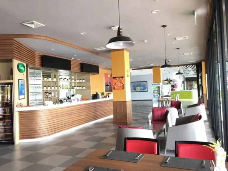 ทรูอารีน่าหัวหิน เอาใจคนรักสุขภาพ แนะนำเมนูเครื่องดื่มสกัดเย็น ธรรมชาติล้วนๆไม่มีน้ำตาล และสมูทตี้เพื่อสุขภาพ